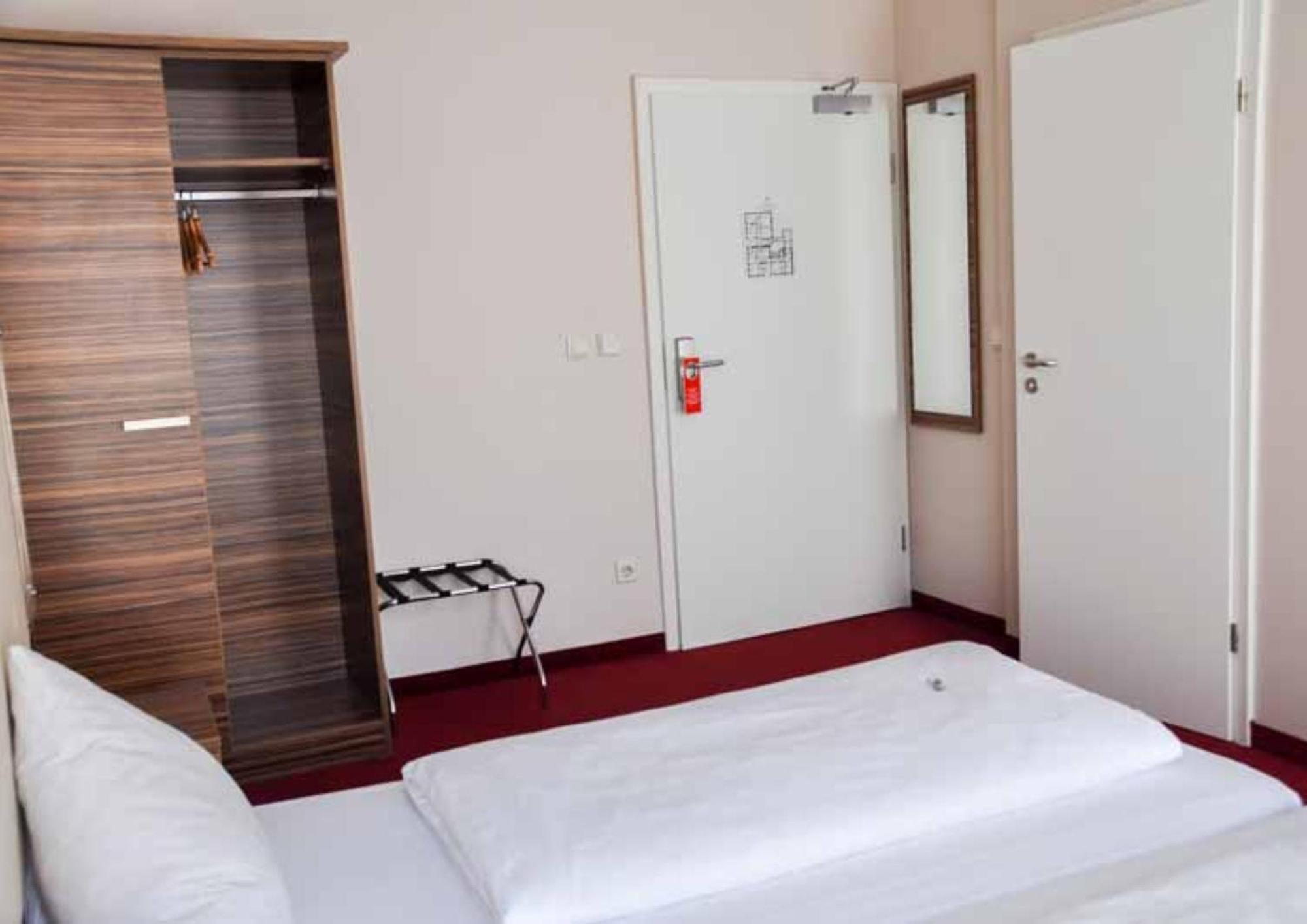 Erde Hotel Erlangen Buitenkant foto