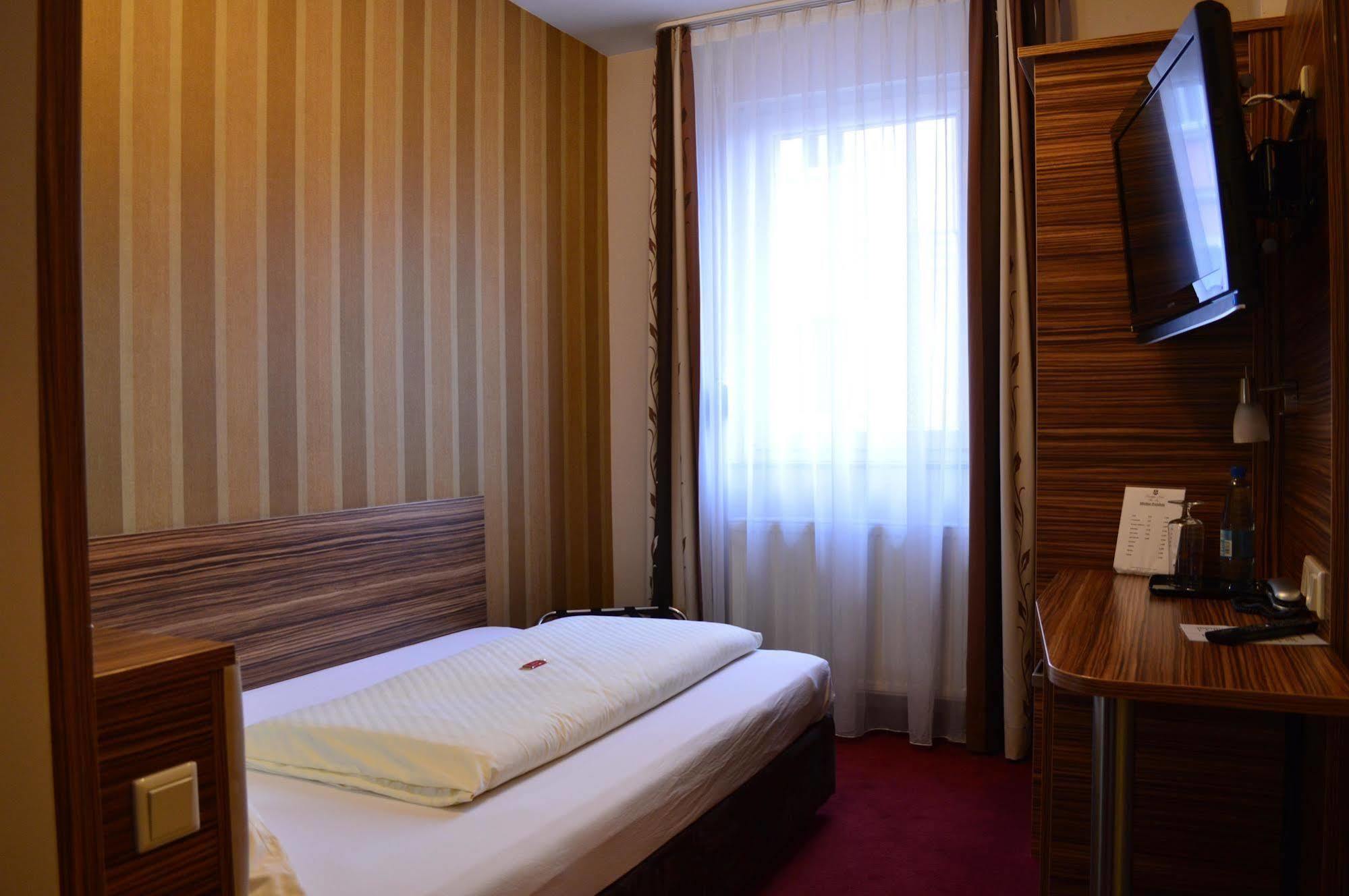 Erde Hotel Erlangen Buitenkant foto